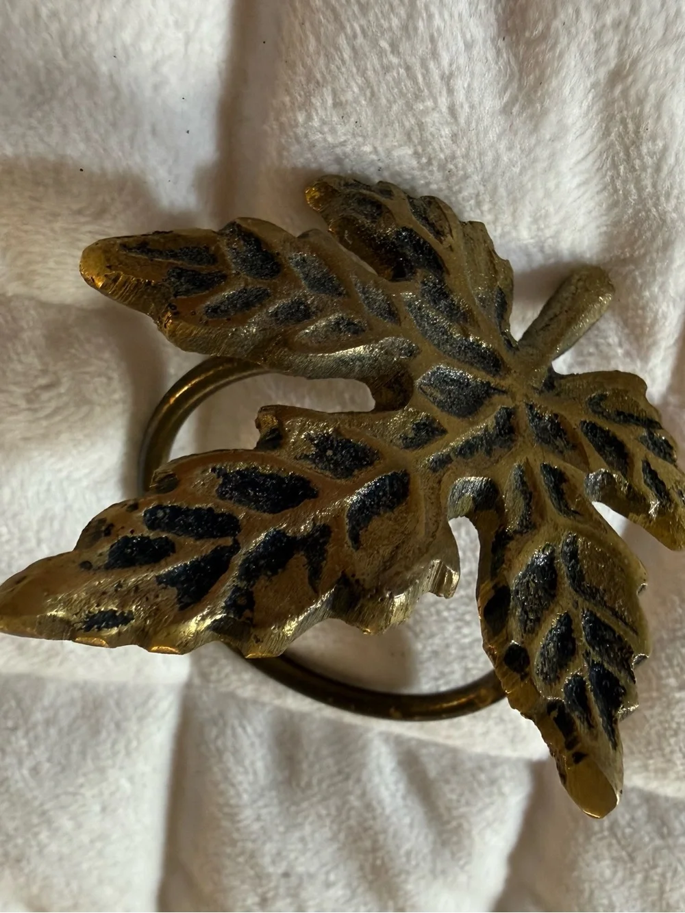 VTG Antique Brass Maple Leaf Napkin Rings Bulk Lot of 23 Fall Thanksgiving Decor